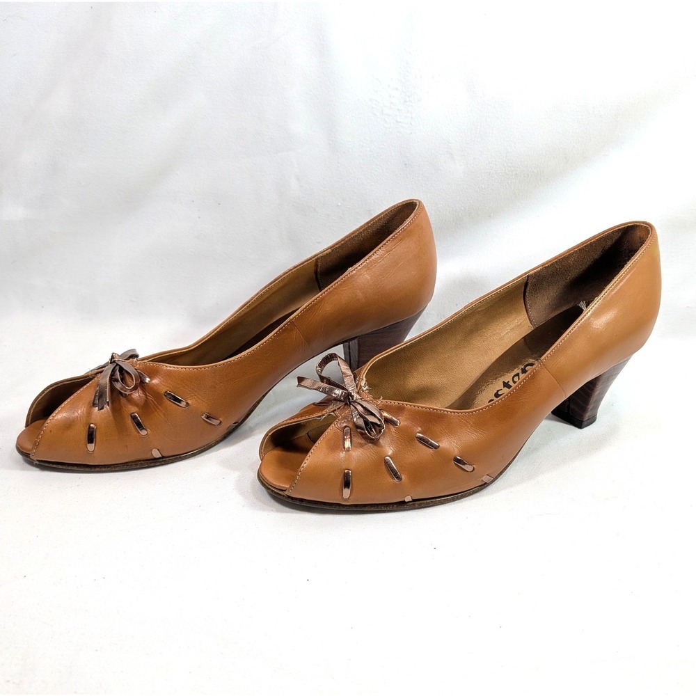Air Step Tan Peep Toe Heels; Gaucho Bow Leather